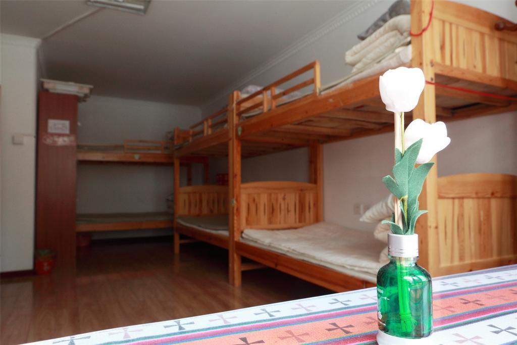 Xining Yushu Zangjia Hostel Bagian luar foto